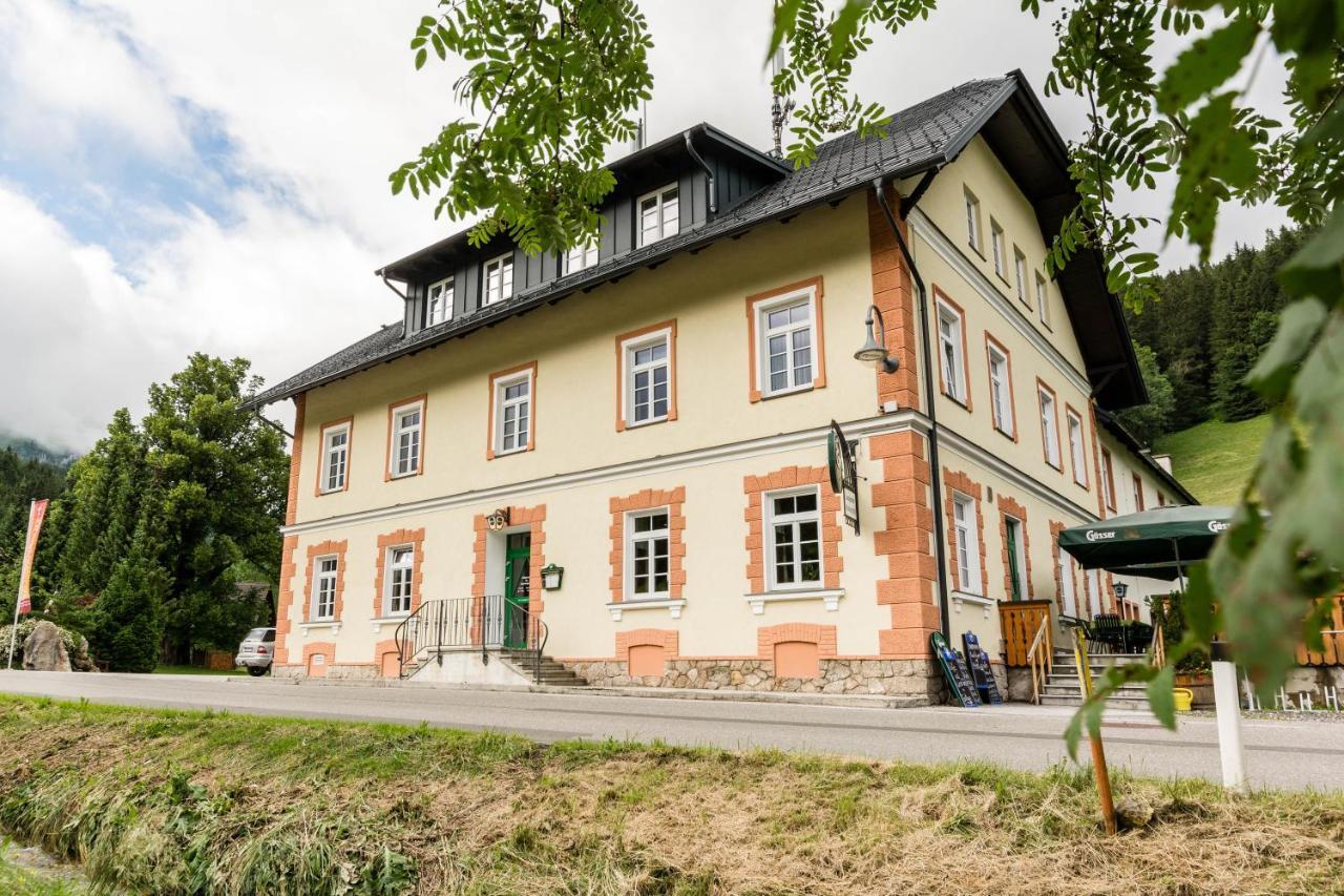 Altenbergerhof Neuberg an der Mürz Buitenkant foto
